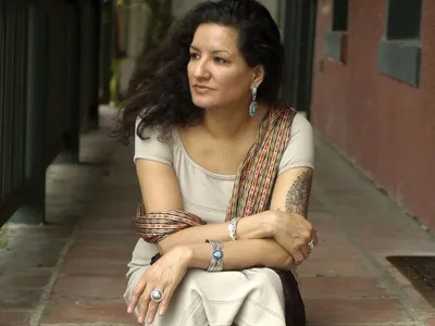 Sandra_Cisneros