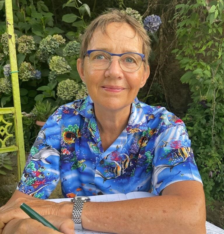 Susanna-Tamaro-2023-768x800